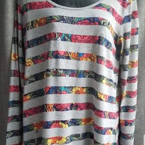 LuLaRoe Lynnae, Floral Stripe on Gray Shirt, Size